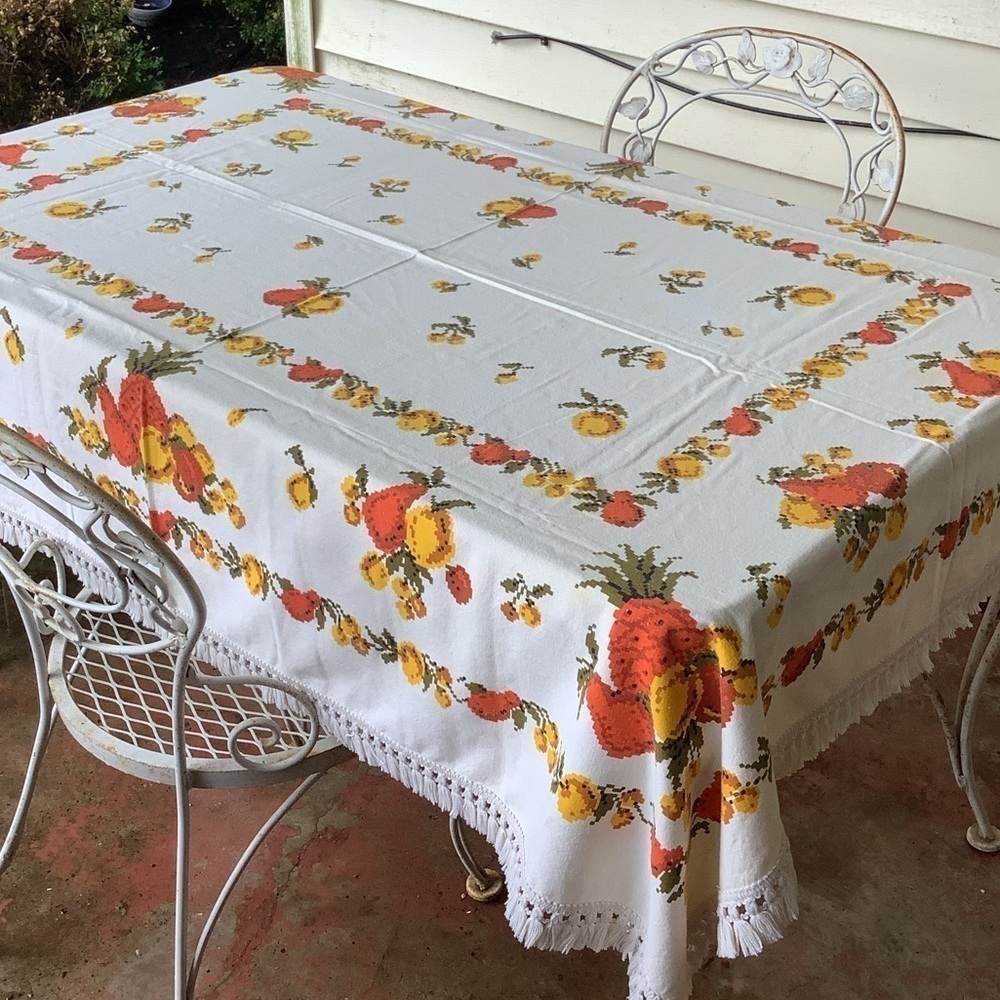 Vintage 60’s Fruit Pineapple Rectangle Fringe Tablecloth Table Linen